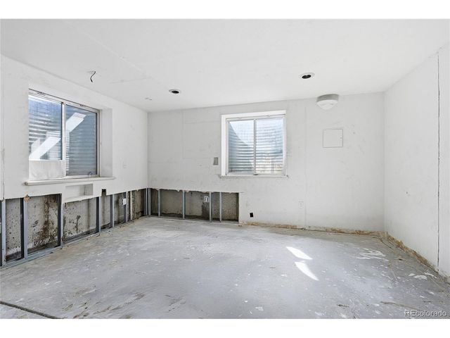 1982 Ance St, Strasburg, CO 80136