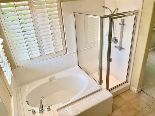 281 Mesa Drive, Costa Mesa, CA 92627