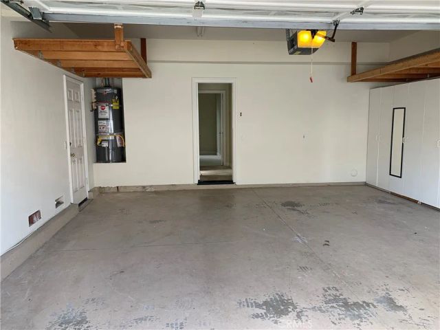 281 Mesa Drive, Costa Mesa, CA 92627