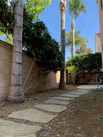 281 Mesa Drive, Costa Mesa, CA 92627
