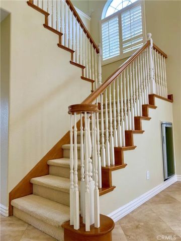 281 Mesa Drive, Costa Mesa, CA 92627