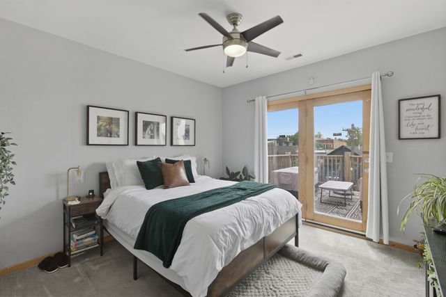 2033 W HURON Street 3, Chicago, IL 60612