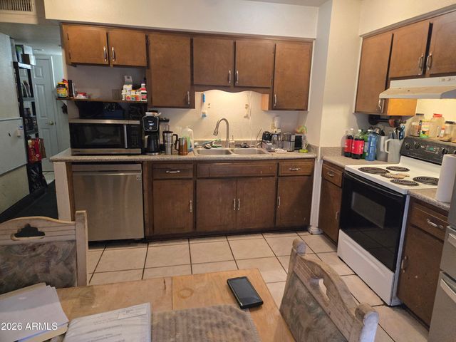 14630 N 31ST Lane, Phoenix, AZ 85053