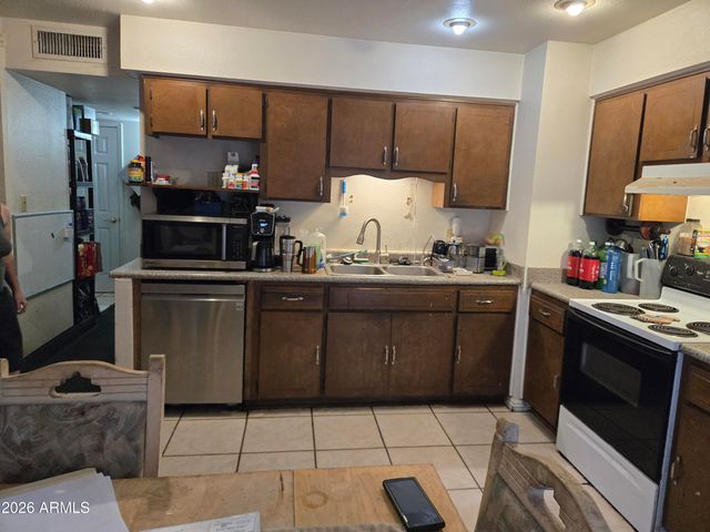 14630 N 31ST Lane, Phoenix, AZ 85053