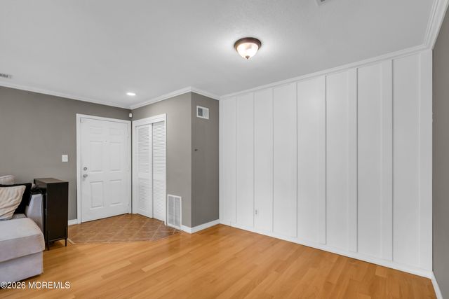 397 Brookview Court, Howell, NJ 07731