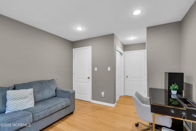 397 Brookview Court, Howell, NJ 07731