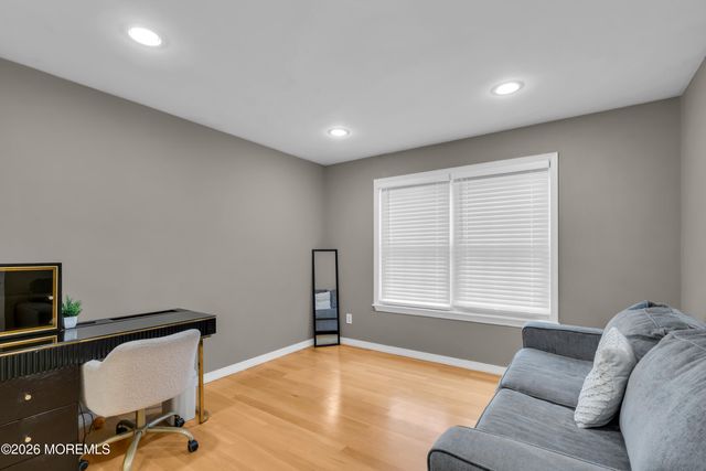 397 Brookview Court, Howell, NJ 07731
