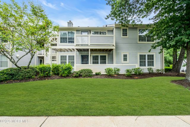397 Brookview Court, Howell, NJ 07731