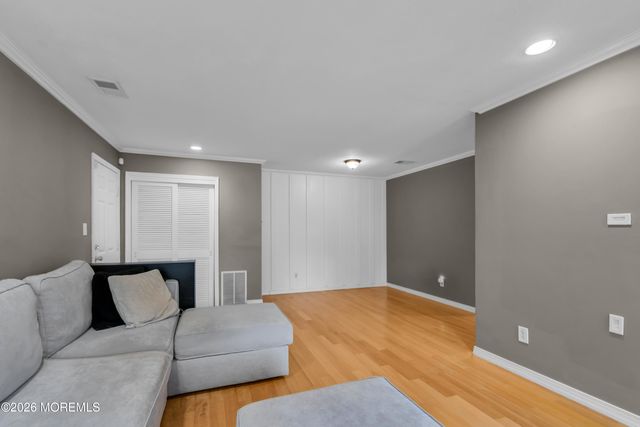397 Brookview Court, Howell, NJ 07731