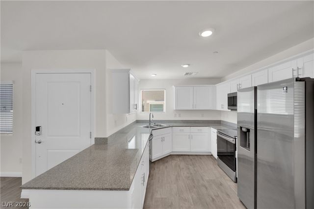 12185 Scarlet Ember Road 1, Las Vegas, NV 89183