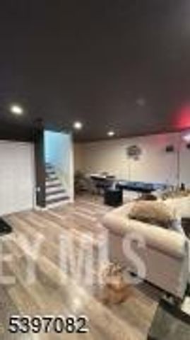 9 Picaron Place, Old Bridge, NJ 08879