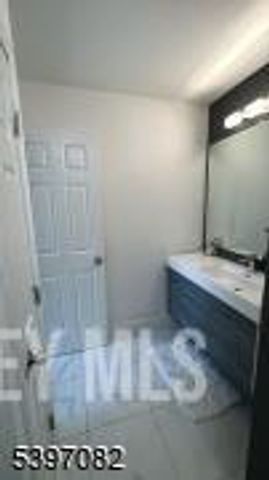 9 Picaron Place, Old Bridge, NJ 08879