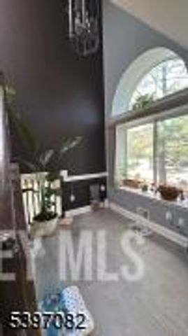 9 Picaron Place, Old Bridge, NJ 08879