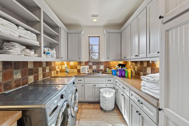 119 Plaza Escondido, Horseshoe Bay, TX 78657