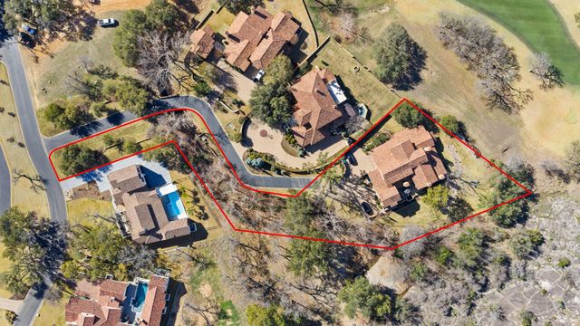 119 Plaza Escondido, Horseshoe Bay, TX 78657