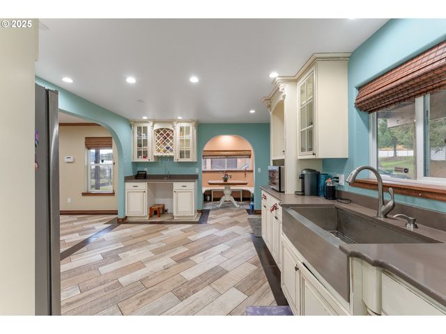 1770 N MYRTLE Rd, Myrtle Creek, OR 97457