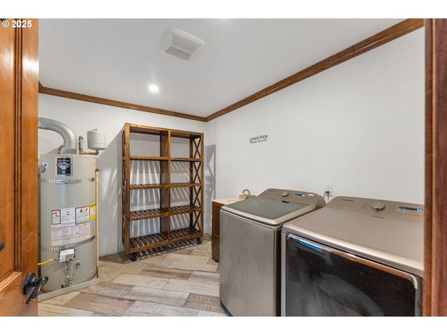 1770 N MYRTLE Rd, Myrtle Creek, OR 97457