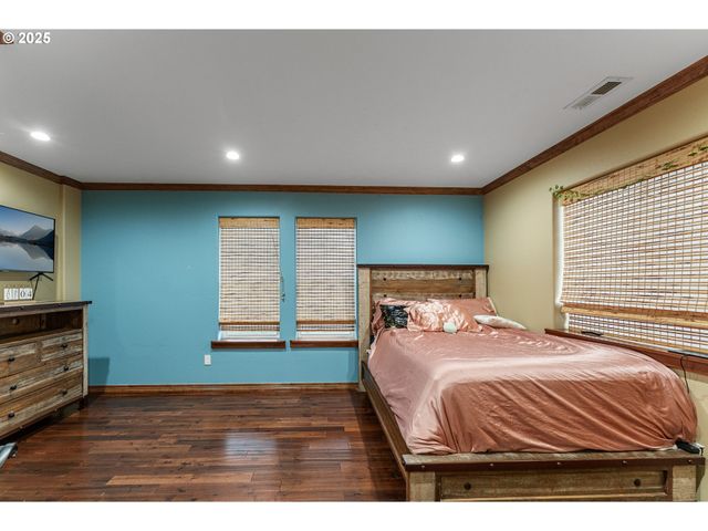 1770 N MYRTLE Rd, Myrtle Creek, OR 97457