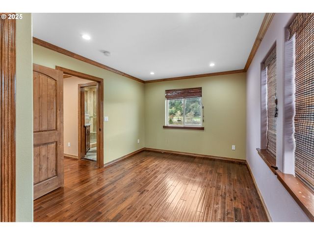 1770 N MYRTLE Rd, Myrtle Creek, OR 97457