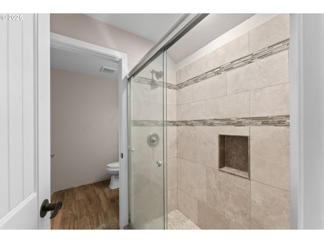 1770 N MYRTLE Rd, Myrtle Creek, OR 97457