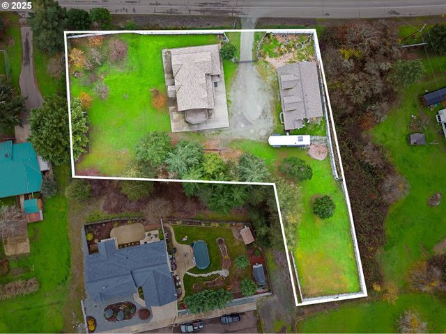 1770 N MYRTLE Rd, Myrtle Creek, OR 97457