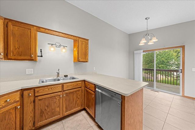 7647 Afton Court, Woodbury, MN 55125
