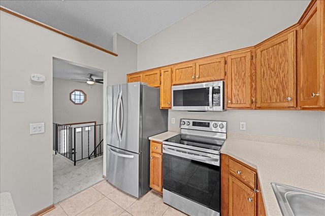 7647 Afton Court, Woodbury, MN 55125