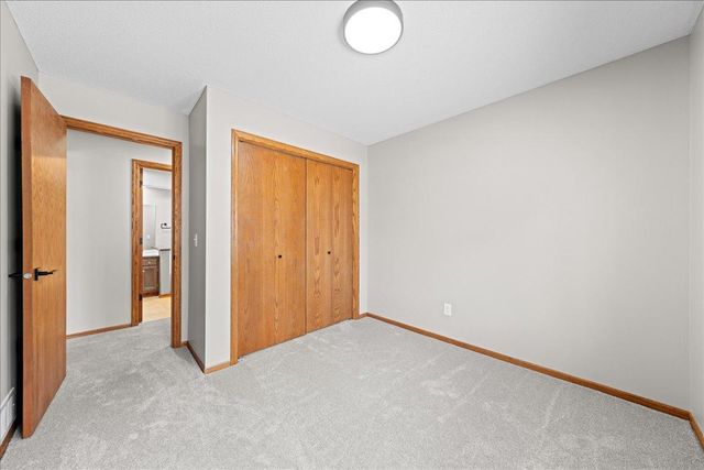 7647 Afton Court, Woodbury, MN 55125