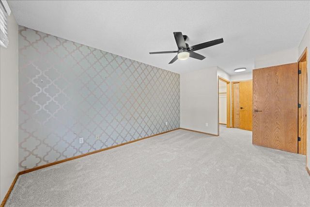 7647 Afton Court, Woodbury, MN 55125