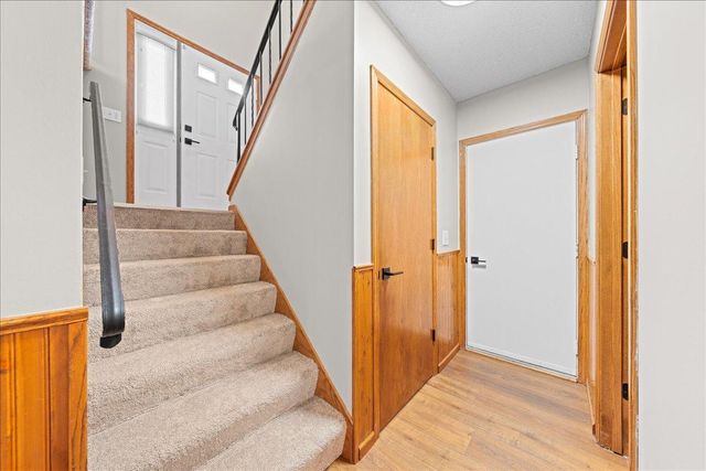 7647 Afton Court, Woodbury, MN 55125