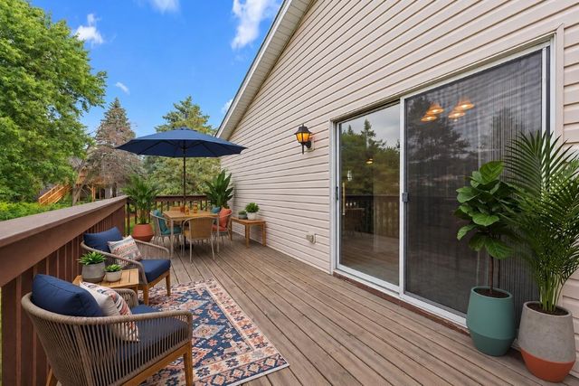 7647 Afton Court, Woodbury, MN 55125