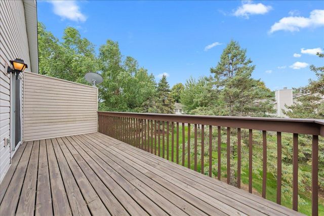 7647 Afton Court, Woodbury, MN 55125