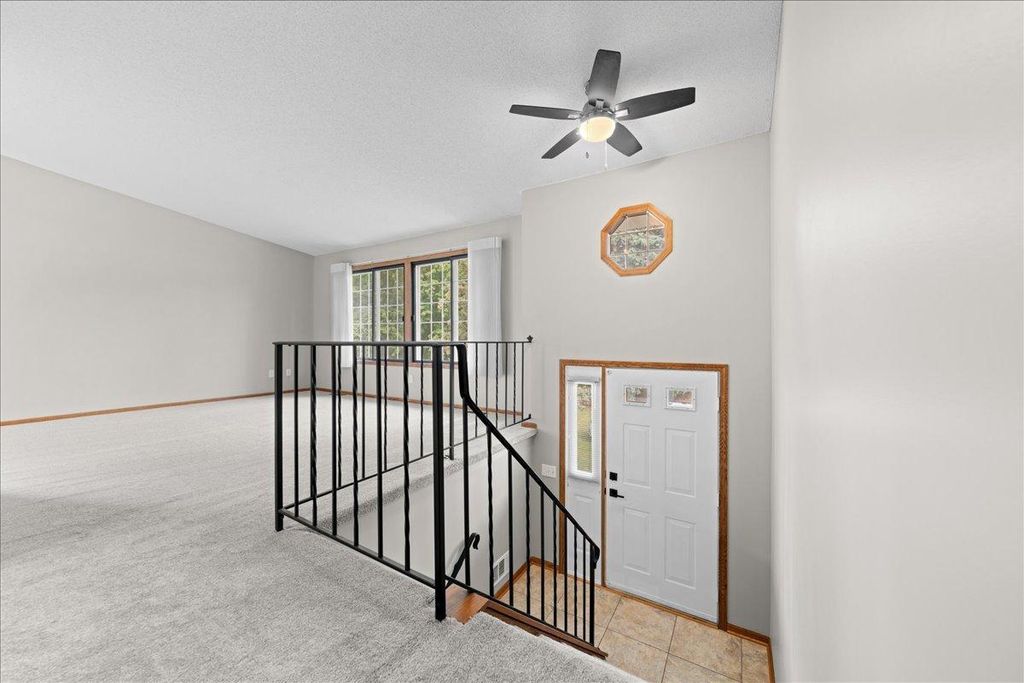 7647 Afton Court, Woodbury, MN 55125 — photo 4