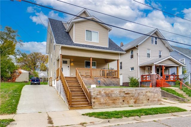 815 Sheridan Avenue, Akron, OH 44307