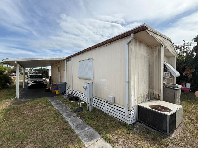 299 Spring Trail, Palm Beach Gardens, FL 33410