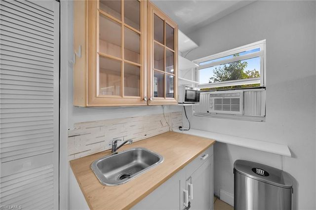 1147 SW 39th ST, Cape Coral, FL 33914