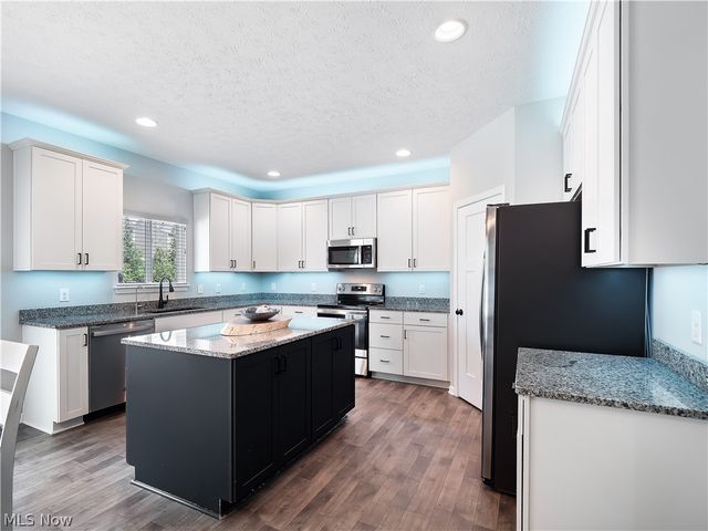 4671 Boulder Lane, Lorain, OH 44053