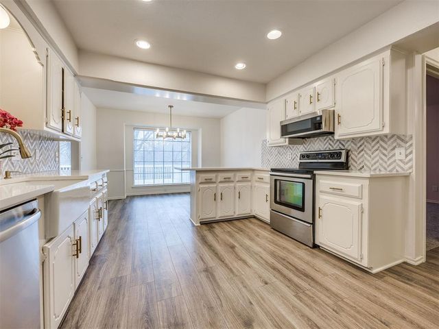 3505 Walking Sky Road, Edmond, OK 73013