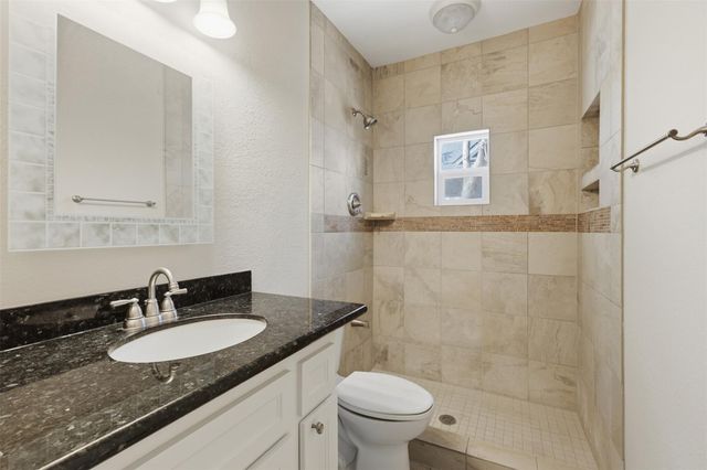 1703 Ovid Street, Houston, TX 77007