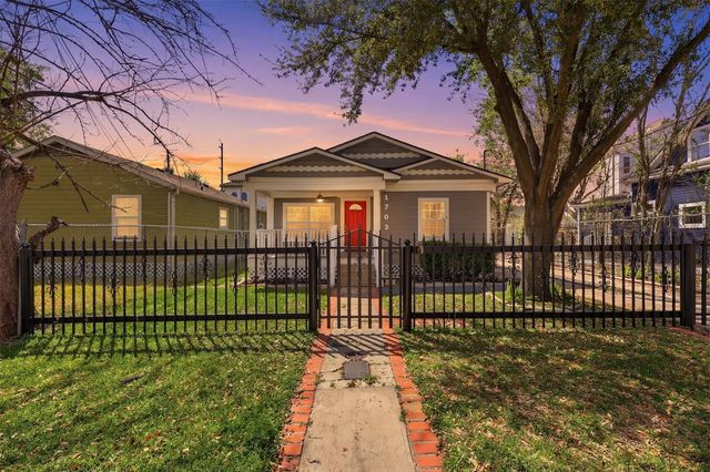 1703 Ovid Street, Houston, TX 77007