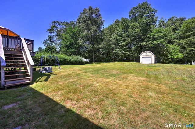10 Hodio Drive, Ansonia, CT 06401
