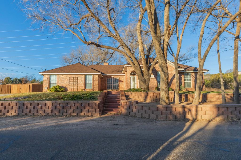 123 BAYSHORE Drive, Amarillo, TX 79118