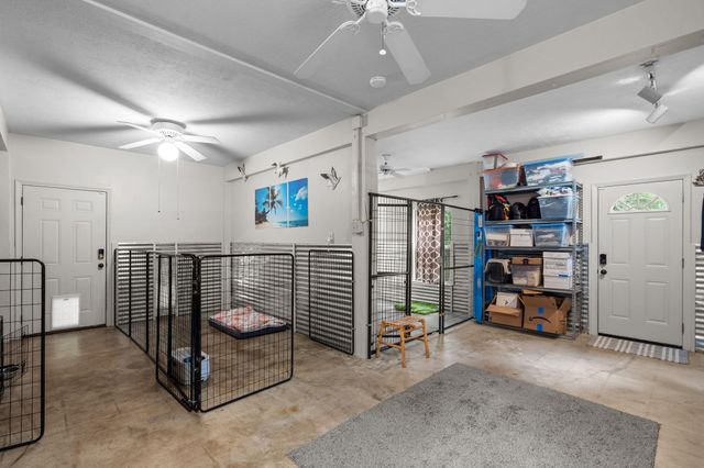 1113 S Country Club Drive, Shoreacres, TX 77571