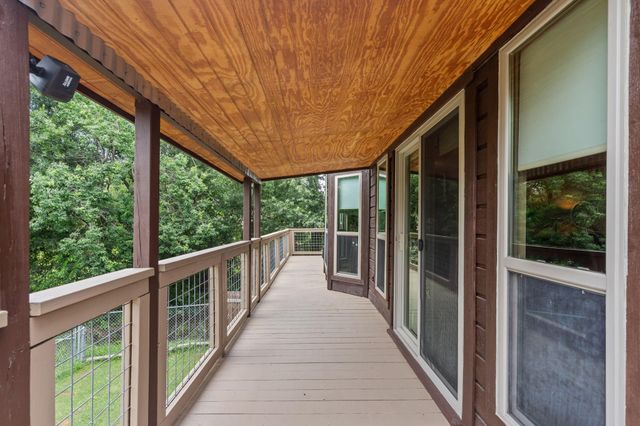 1113 S Country Club Drive, Shoreacres, TX 77571