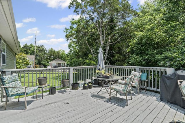 708 Rock Glen Trce, Smyrna, TN 37167