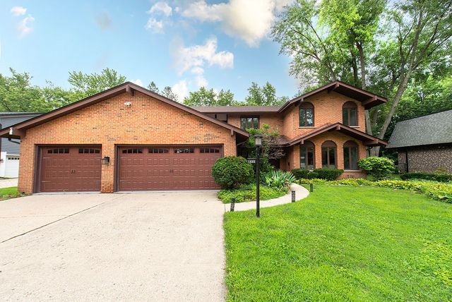 1355 Carol Lane, Deerfield, IL 60015