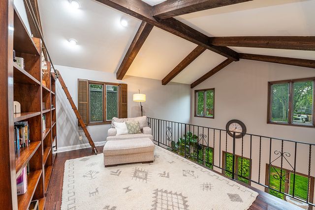 1355 Carol Lane, Deerfield, IL 60015