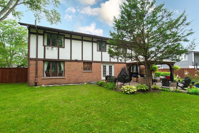 1355 Carol Lane, Deerfield, IL 60015