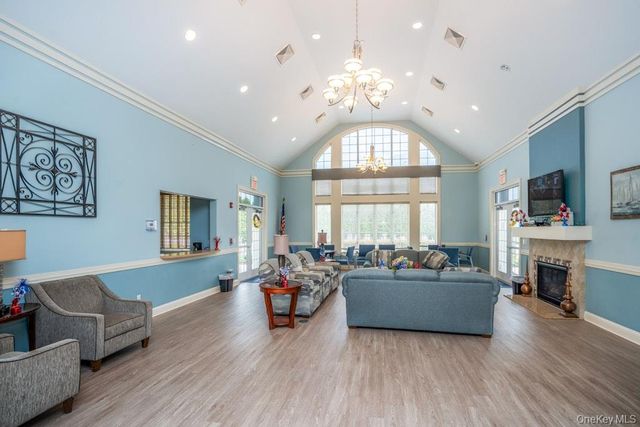 1927 Finch Lane, Central Islip, NY 11722