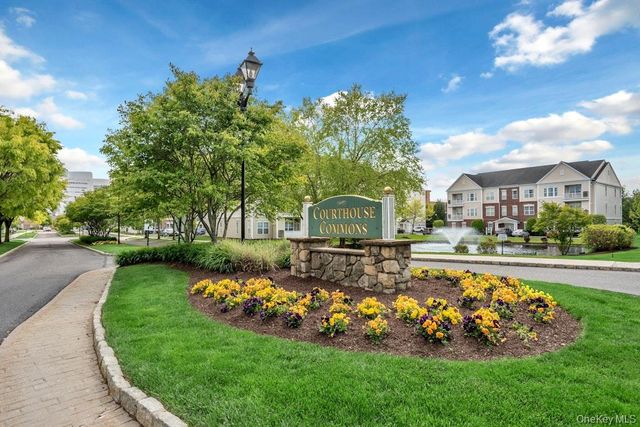 1927 Finch Lane, Central Islip, NY 11722